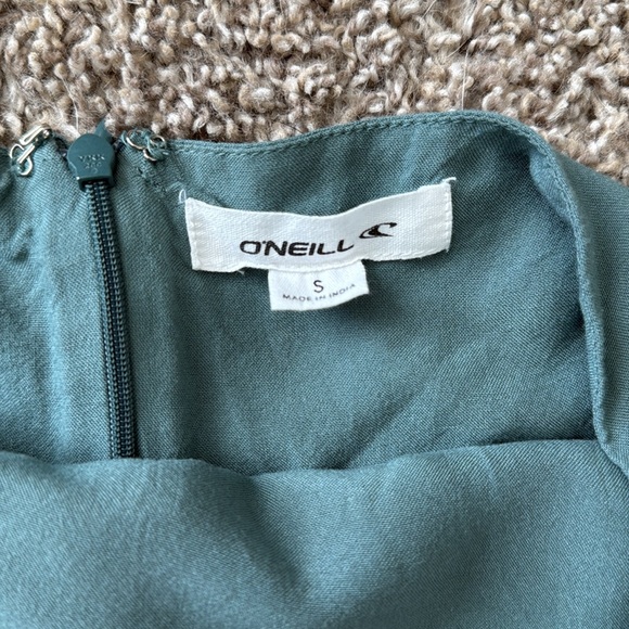 O'Neill Ambrosio Dark Sage Green High-Low Maxi Skirt - Picture 3 of 3